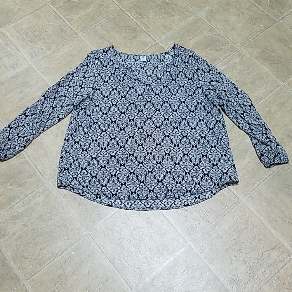 Old Navy 3/4 Top
